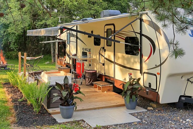 Yearly Seasonal Sites at Pine Ridge Campground Yearly Seasonal Sites at Pine Ridge Campground